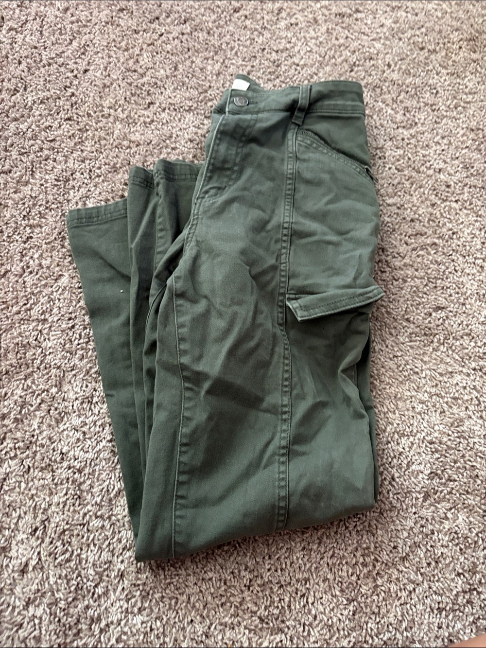 H&M Olive Green Cropped Cargo Pants